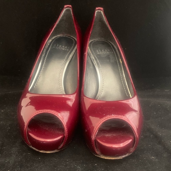 Stuart Weitzman Dark Red Patent Leather Heels (8N) - Picture 2 of 8